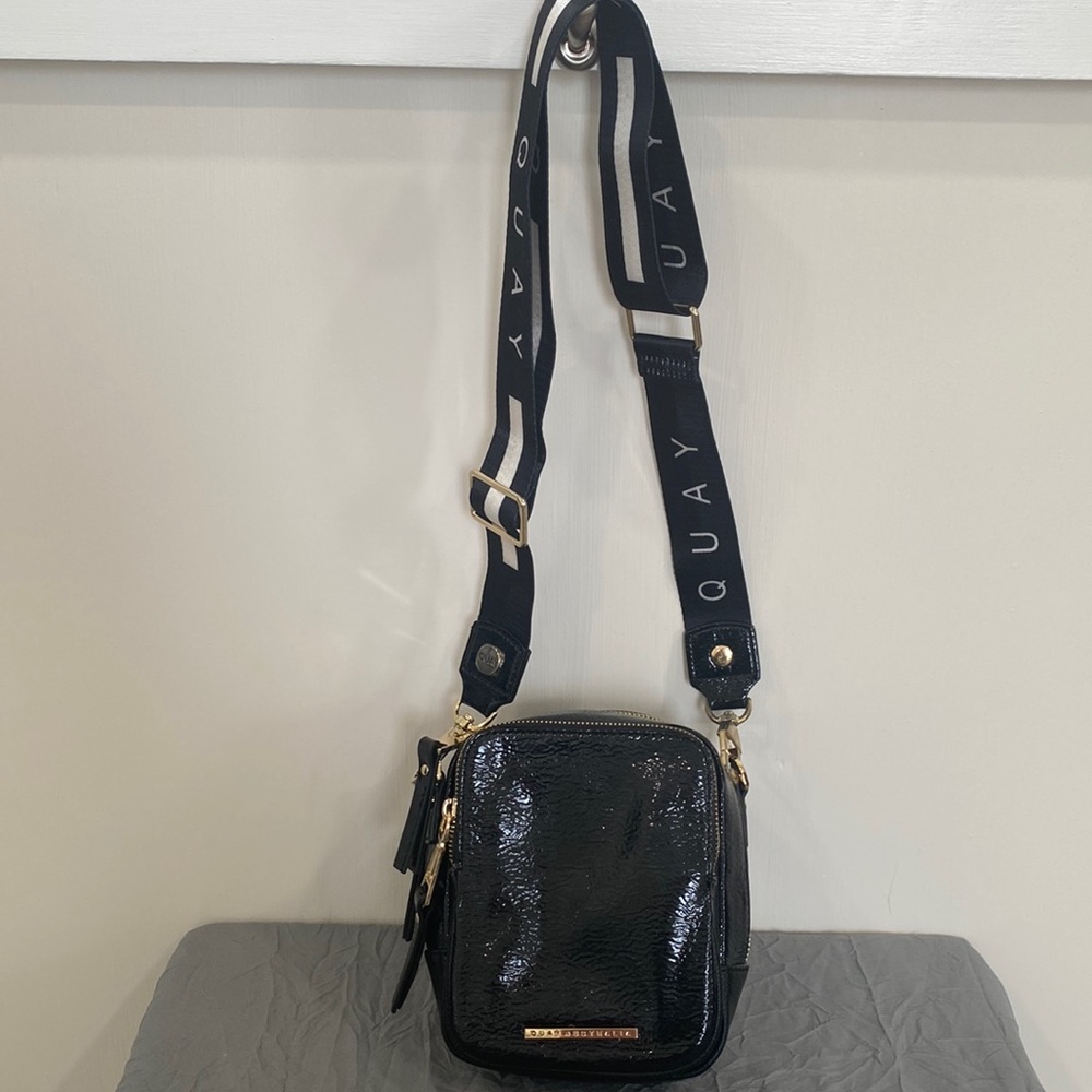 QUAY crossbody camera bag